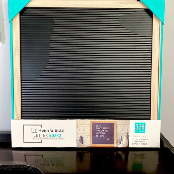 328pc Letter Board Kit - Picture 1 of 3